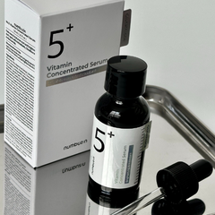 Tinh Chất Dưỡng Trắng, Cải thiện nếp nhăn Numbuzin No.5+ Vitamin Concentrated serum 30ml