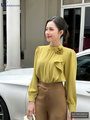 Sơ mi nhún cổ tròn hoa ngực trẻ trung, thời trang, thanh lịch UKFSM2408012