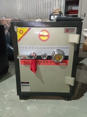 Két sắt Việt Tiệp