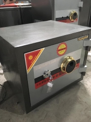 Két sắt Việt Tiệp