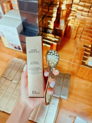 Thanh lăn Dior Prestige le petal multi-perle giúp trẻ hóa làn da