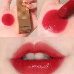 Son Burberry Kisses Matte Vỏ Vàng  - Màu 106 The Red