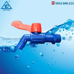 vòi nước nhựa