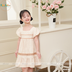 Váy bé gái màu be chất liệu linen in hoa phối ren A0418