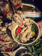 CHÂN GÀ MẮM SẢ CHUA NGỌT