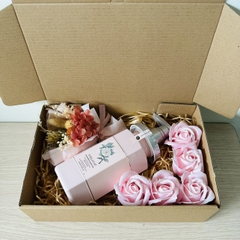 Sét Quà Tặng Sữa Tắm Hoa Trà Trắng Da Hương Nước Hoa Weilaiya (Hộp Giấy)