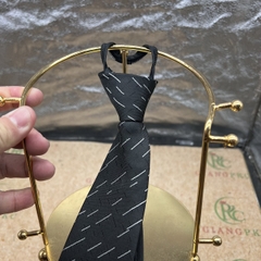 Cà vạt thắt sẵn 8cm trung niên tông đen cao cấp 2024  Giangpkc  giangpkc-phu-kien-thoi-trang