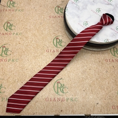 Cà vạt nam mẫu thắt sẵn dây kéo 6cm màu đỏ kẻ xéo trắng đen mới nhất 2023 Giangpkc