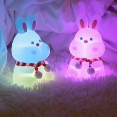 Đèn ngủ thỏ quàng khăn Rika Rabbit