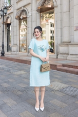 SONO - Đầm linen nút bọc tay thêu chim
