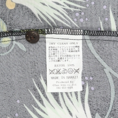 Iolani Brand Rayon Hawaiian Shirt Size M