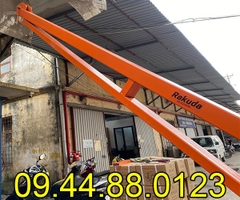 Cẩu xoay 360 độ Rakuda 800kg