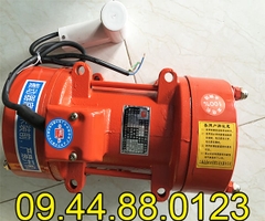 Đầm rung bê tông 1.1KW ZW5 220V