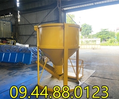 Phễu đổ bê tông 1.2 Khối