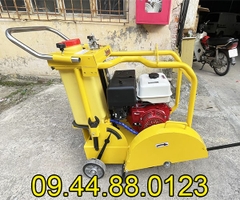 Máy cắt bê tông chạy dầu Diesel Rakuda Q500C 186FAE Đề nổ 18cm