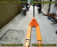 Xe nâng tay thấp Niki 2.5 tấn càng rộng