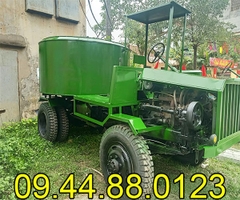 Xe trộn bê tông tự hành 12 bao 2 cầu