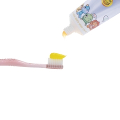 Kem Đánh Răng Trẻ Em Lipzo Vị Chuối Bảo Vệ Răng Sữa 75g Hữu Cơ Ngọt Thơm An Toàn Nuốt Được Dành Cho Trẻ Em Từ 3-10 Tuổi