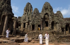 Tour Dịp Lễ 30/4&1/5 | Khám phá Vương Quốc Chùa Tháp - Hà Nội - Siem Reap - Đảo Koh Rong Saloem - Phnompenh - 5 Ngày 4 Đêm