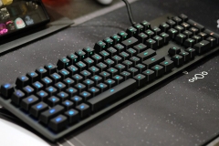 Bàn phím cơ Logitech G512 Lightsync RG