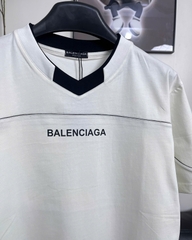 Áo Thun Balenciaga V-Neck Logo Độc Đáo Cotton Form Rộng Unisex - Streetwears SG - BLC-2