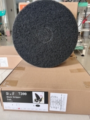 Miếng pad chà sàn 18 inch màu đen BF 7200, 5 miếng/thùng