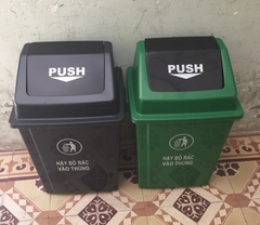 Thùng rác nắp lật PUSH 60L xanh lá, xám Chất liệu : nhựa HDPE
