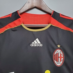 Retro Ac Milan 2006/2007 ( Sân Nhà )