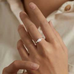 Nhẫn Bạc 925 Đá Chữ Nhật Công Chúa CARA LUNA Emerald Princess Ring - VUR14