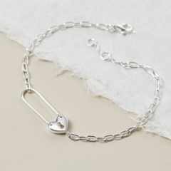 Vòng Tay Safety Pin Bạc 925 Hình Ghim Cài Đuôi Trái Tim Chữa Lành Tổn Thương - VCB40
