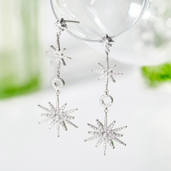 Hoa Tai Bạc 925 Dáng Thả Trăng Sao Đính Đá Nữ Hoàng Đêm Tiệc Date Night - Aphrodite - VYE38