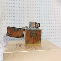 Bật lửa, hộp quẹt CHIEF chủ đề Cửa Gỗ Mơ Ước, Kim Ánh nhập hàng chính hãng vỏ bằng đồng