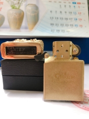 Bật lửa Chief đồng nguyên chất đính hình con Rồng bao quanh màu đen bóng