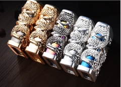 Bật lửa Chief đồng nguyên chất đính hình con Rồng bao quanh màu đen bóng