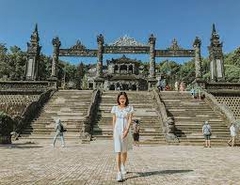 ĐÀ  NẴNG _ CỐ  ĐÔ  HUẾ