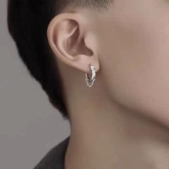 Khuyên tròn dây tòn ten