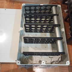 Hộp nhựa ABS 380x260x120mm, lắp được 12 cell 46160, lắp được 72 cell 32650