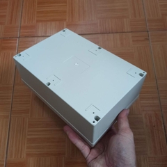 Hộp Nhựa 240x160x90mm, lắp vừa 8 cell 33140, lắp vừa 3 cell 46160 (chống nước IP65)