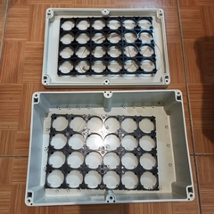 Hộp nhựa 95 khung 32700