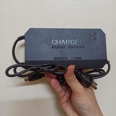 Bộ sạc acquy, sạc xe đạp điện 24V, 36V kèm giắc sạc