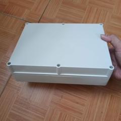 HỘP NHỰA 240x175x68mm lắp vừa 3 cell 46160 (CHỐNG NƯỚC IP65)