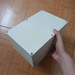 Hộp nhựa ABS 265x185x130mm, lắp được 36 cell 32650 hoặc 16 cell 33140