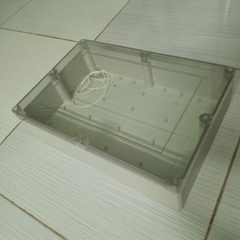 HỘP NHỰA ABS 380*260*105mm NẮP TRONG