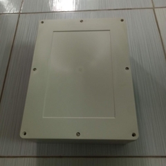 Hộp Nhựa ABS 320x240x110mm lắp được 24 cell 33140 hoặc 8 cell 46160 (Chống Nước IP65)