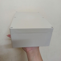 Hộp Nhựa ABS 230x150x85mm (Chống Nước IP65). Lắp được 8 cell 33140
