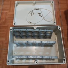 Hộp Nhựa ABS 265x185x95mm chống nước, lắp được 12 cell 33140, hoặc 24 cell 32650, 32700