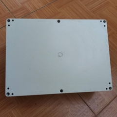Hộp Nhựa ABS 240x175x117mm, lắp 6 cell lion 31Ah, lắp dư 4 cell sắt photphat 22ah