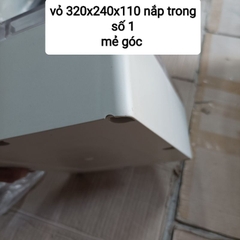 Hộp Nhựa 320x240x110mm nắp trong, lắp được 24 cell 33140 hoặc 8 cell 46160 (Chống Nước IP65)