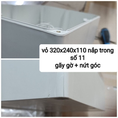 Hộp Nhựa 320x240x110mm nắp trong, lắp được 24 cell 33140 hoặc 8 cell 46160 (Chống Nước IP65)