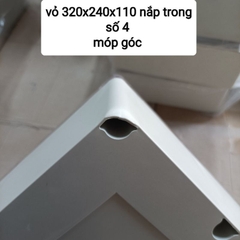 Hộp Nhựa 320x240x110mm nắp trong, lắp được 24 cell 33140 hoặc 8 cell 46160 (Chống Nước IP65)
